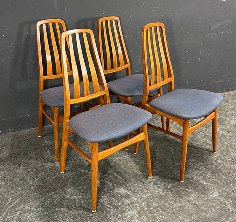 4 TEAK DINING CHAIRS