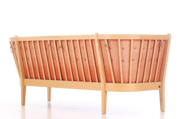 BEECH WOOD SOFA BY Stouby.