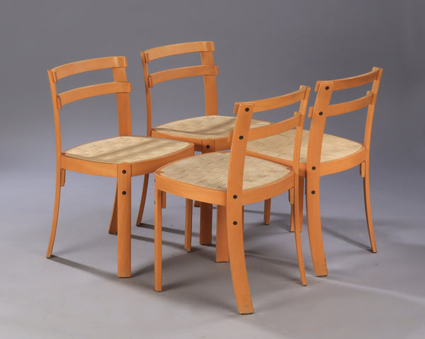 Beech wood  Dining table and 4 chairs. by Well done. Denmark