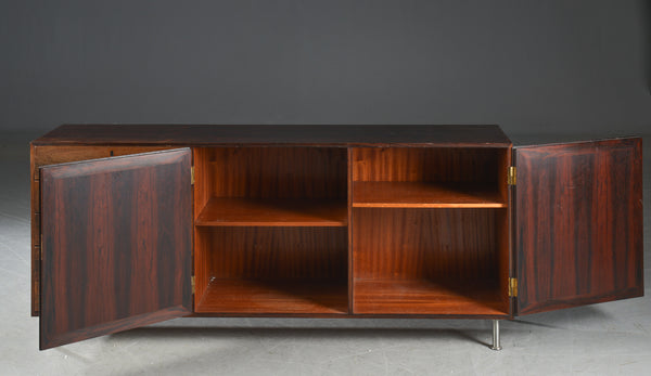 Rosewood sideboard. Kai Winding.