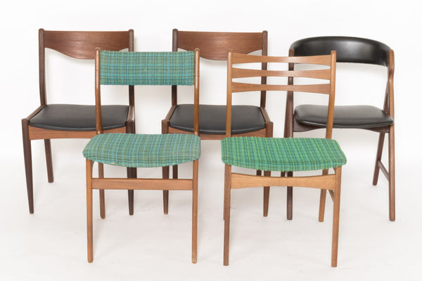 Five dining table chairs made of teak, beech etc. Danish furniture manufacturer.