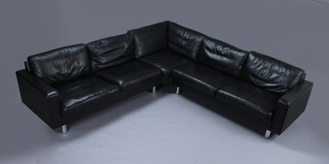 Black leather Freestanding corner sofa , Stouby.