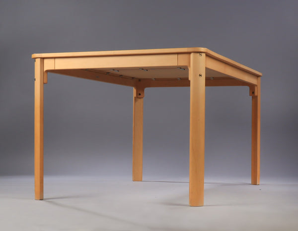 Beech wood  Dining table and 4 chairs. by Well done. Denmark