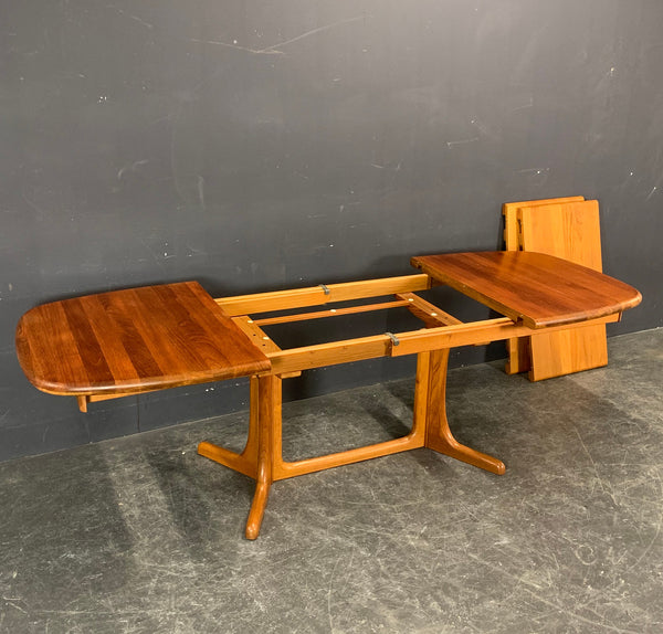 Solid Teak /dining Table with 2 self storing extensions by Glostrup Møbelfabrik , Denmark