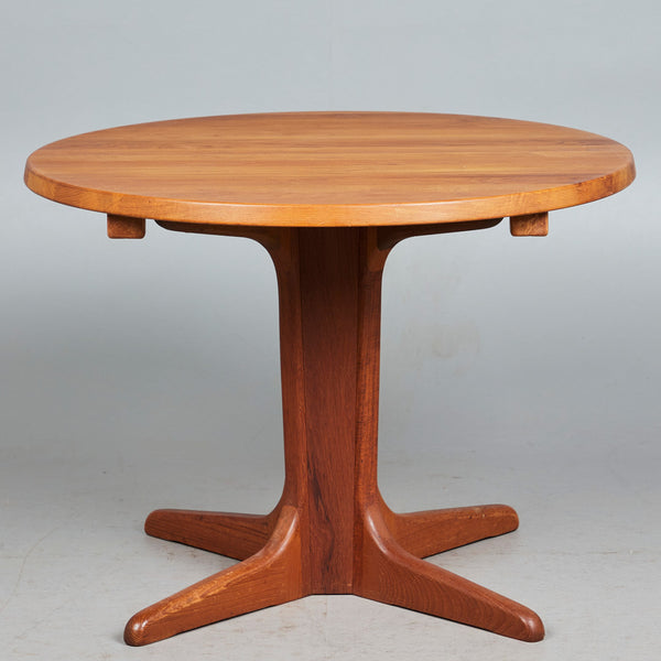 SOLID TEAK DINING TABLE