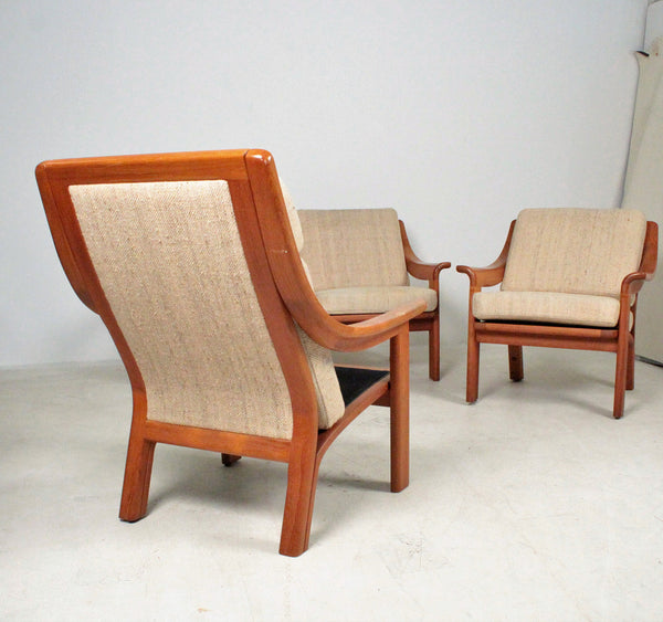 l Jeppesens Møbelfabrik - Solid Teak, 2 seater sofa and two armchairs seating group - Denmark, 1970s.