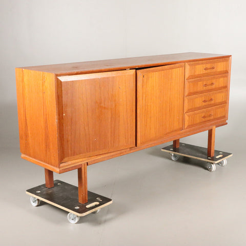 SIDEBOARD, teak second half of the 20th century