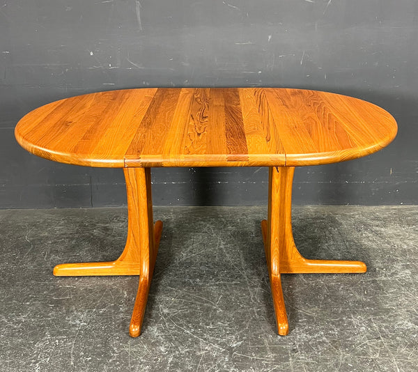 Medium size, Solid Teak EXTENDABLE DINING TABLE,