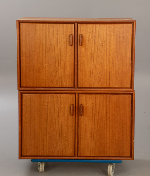 Teak countertop cabinets/shelving system, ca.  RT furniture.