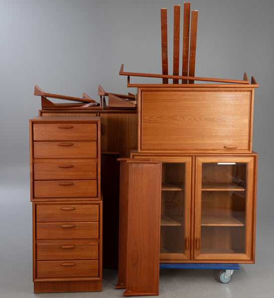 Teak countertop cabinets/shelving system, ca.  RT furniture.