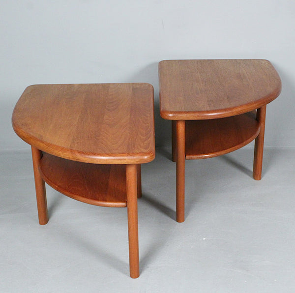 2 teak side tables, Denmark, 1970s. NIELS BACH