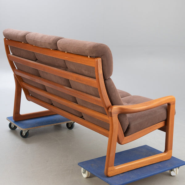 SOLID TEAK