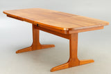 Dining table in teak, with one leaf.