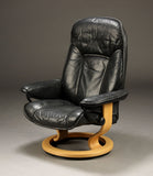 Stressless armchair with stool (2)