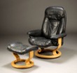 Stressless armchair with stool (2)