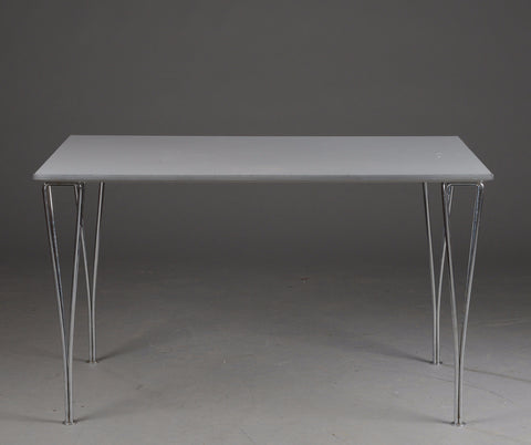 Table featurine elliptical legs, Arne Jacobsen, Matthson and Hein  Produced by Fritz Hansen.