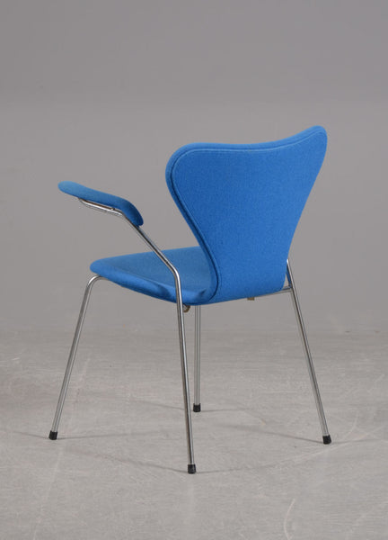 Model 3207 Syveren Sky Blue Armchair with Steel Legs by Arne Jacobsen