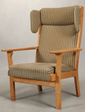 Hans J. Wegner Wing Chair*