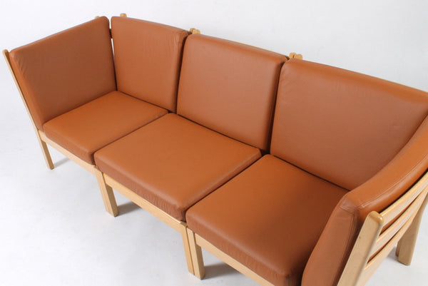 Hans J Wegner sectional sofa, Model 280