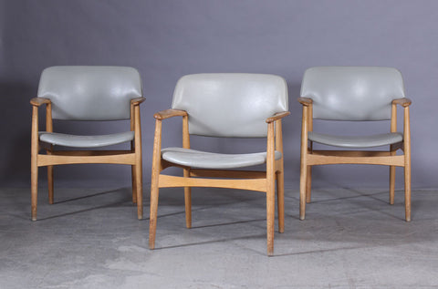 Solid Oak Dining Chairs by Ejner Larsen and Aksel Bender Madsen.