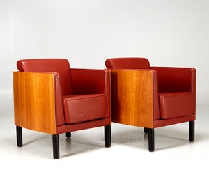 Pair of leather mahogany armchairs designed by Hiorth-Lorenzen & J. Foersom.