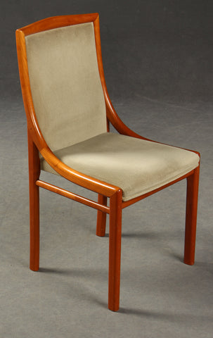 Set of four dining chairs, cherry, from Lübke Germany.