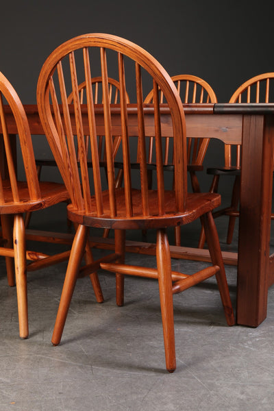 Dining table and six armchairs, pine (8)