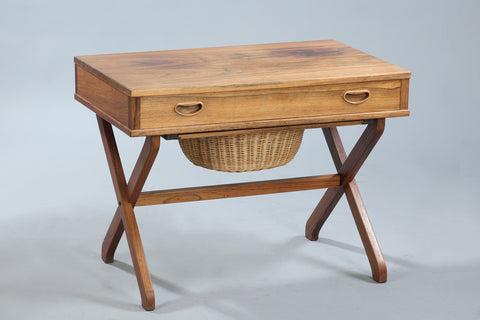 Danish furniture manufacturer. Rosewood sewing table.