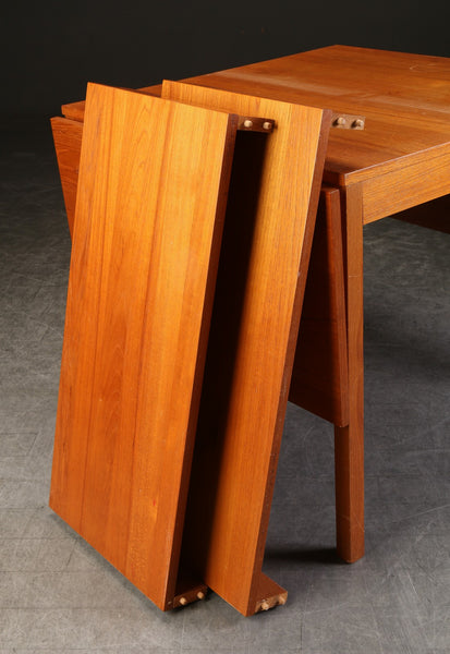 Teak dining table with pull-out, Danish furniture manufacturer