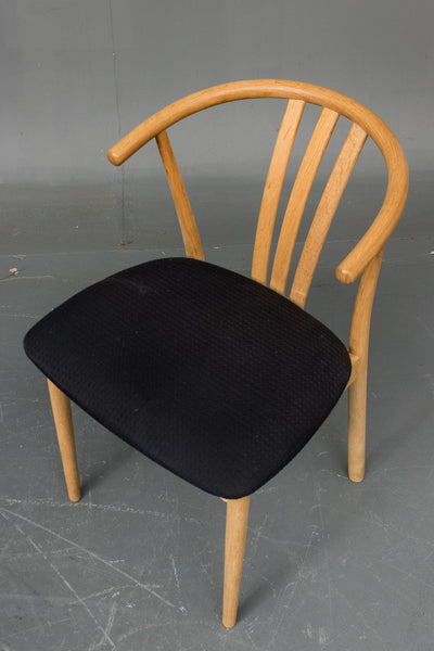 Haslev Møbelsnedkeri: Five chairs - oak