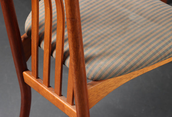 Impressive highback Solid Teak dining chairs by K. Höffer Larsen and Brdr. Andersen.