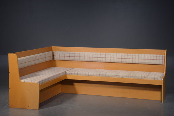 Køge Møbelsnedkeri. Corner sofa / bench of veneered oak / beech