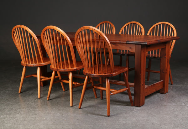 Dining table and six armchairs, pine (8)