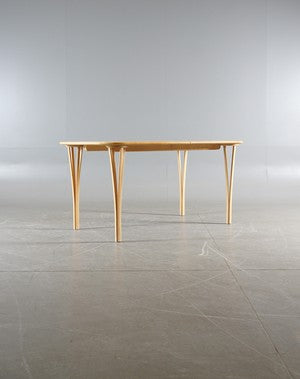 Dining Table by Haslev Möbelsnedkeri