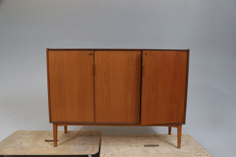 TEAK SIDEBOARD, mid-20th century.