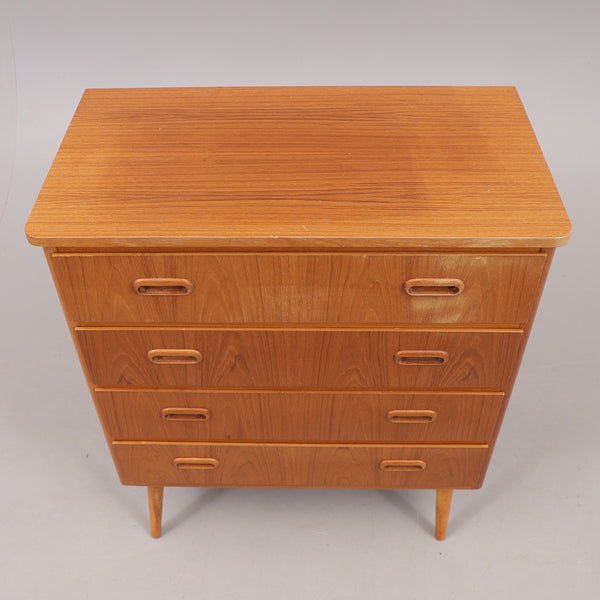 Chest of drawers, teak, mid-20th century