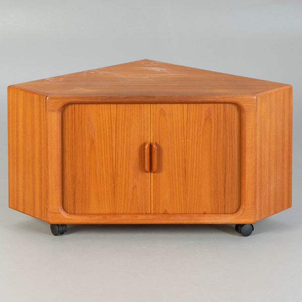 Beautiful TV/ corner cabinet. teak.