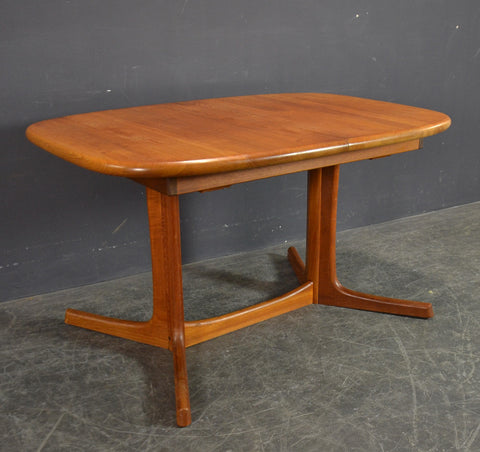 SOLID TEAK DYRLUND EXTENDABLE DINING TABLE