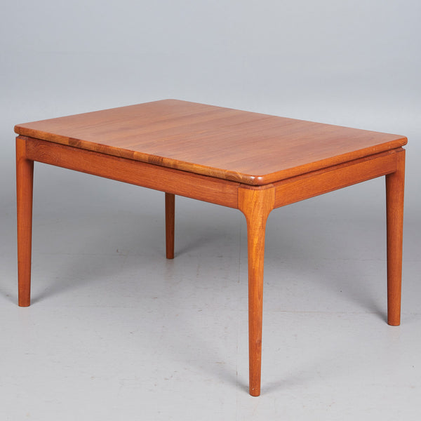 NIELS BACH. Glostrup, SOLID TEAK dining table with leaves, teak, 1970s, Denmark.