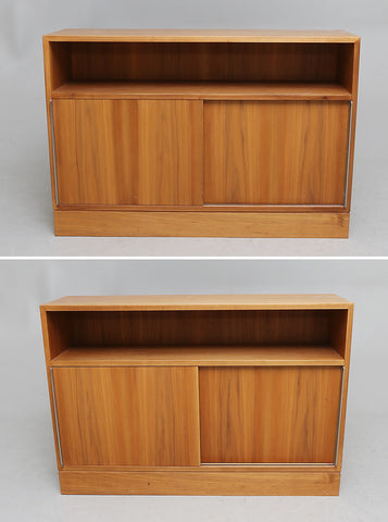 DOCUMENT CABINET.