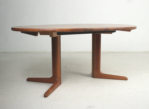 Round Solid Teak Dining table with additional leaf*